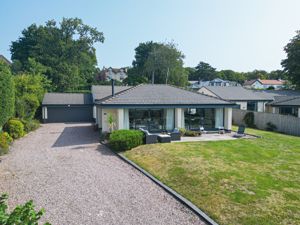 Photo 1- click for photo gallery